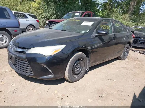 4T4BF1FKXGR538408 2016 TOYOTA CAMRY - Image 2