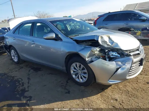 4T4BF1FKXGR549053 2016 TOYOTA CAMRY - Image 1