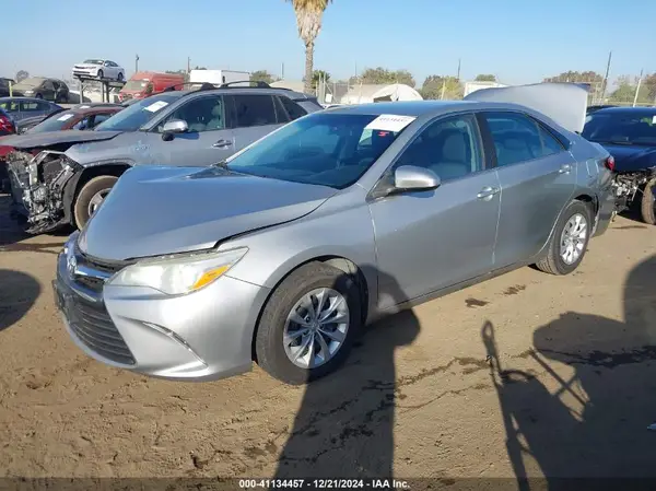 4T4BF1FKXGR549053 2016 TOYOTA CAMRY - Image 2