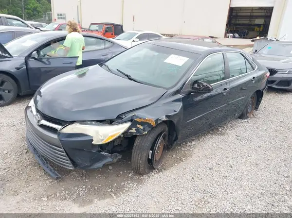 4T4BF1FKXGR549263 2016 TOYOTA CAMRY - Image 2