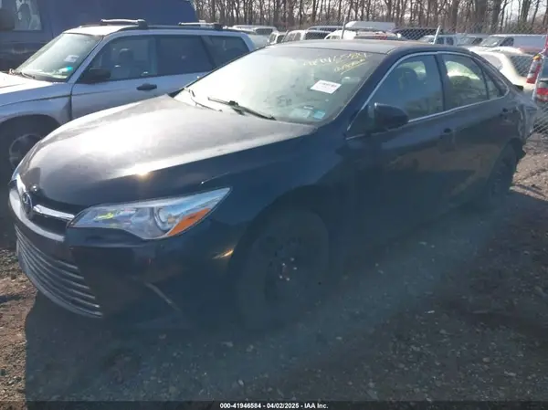 4T4BF1FKXGR549361 2016 TOYOTA CAMRY - Image 2