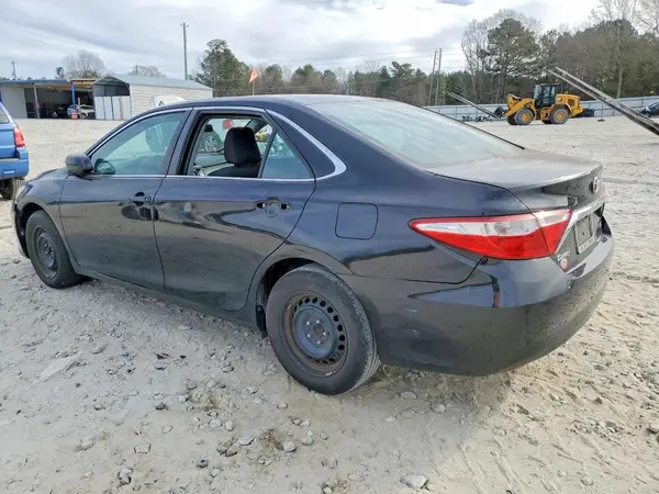 4T4BF1FKXGR550901 2016 TOYOTA CAMRY - Image 2