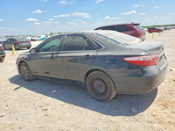 4T4BF1FKXGR566600 2016 TOYOTA CAMRY - Image 2