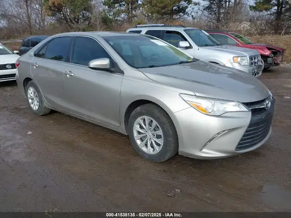 4T4BF1FKXGR569951 2016 TOYOTA CAMRY - Image 1
