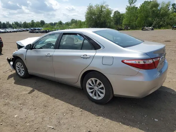 4T4BF1FKXGR570789 2016 TOYOTA CAMRY - Image 2