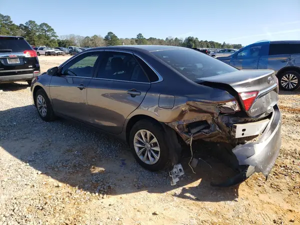 4T4BF1FKXGR571313 2016 TOYOTA CAMRY - Image 2