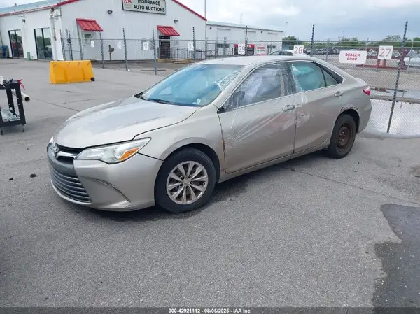4T4BF1FKXGR573059 2016 TOYOTA CAMRY - Image 2