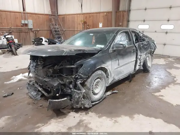 4T4BF1FKXGR579332 2016 TOYOTA CAMRY - Image 2