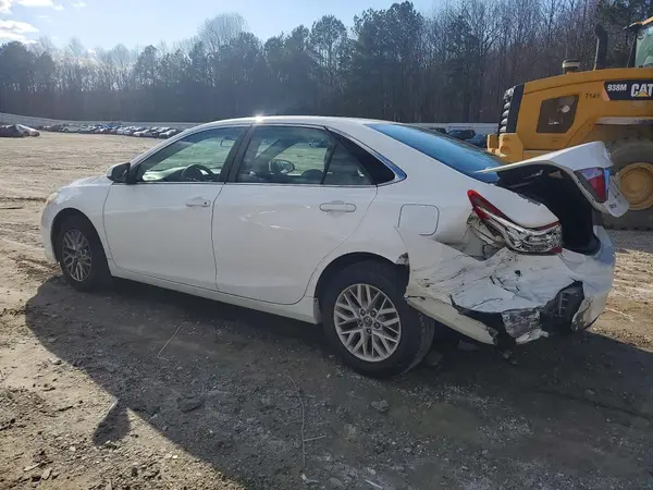 4T4BF1FKXGR579346 2016 TOYOTA CAMRY - Image 2