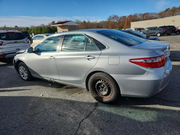 4T4BF1FKXGR581078 2016 TOYOTA CAMRY - Image 2