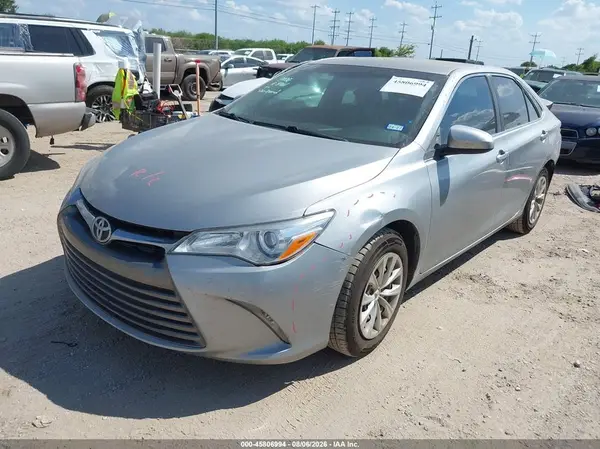 4T4BF1FKXGR584174 2016 TOYOTA CAMRY - Image 2