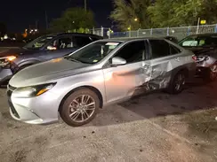 541073 2016 TOYOTA CAMRY