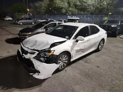 555396 2018 TOYOTA CAMRY