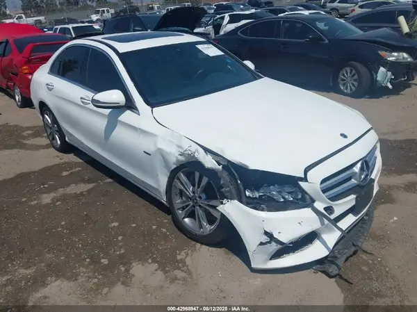 55SWF4HB2JU241808 2018 MERCEDES-BENZ C-KLASSE - Image 1