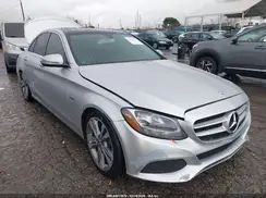 55SWF4HB3HU218824 2017 MERCEDES-BENZ C-KLASSE