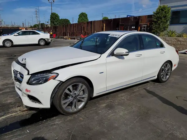 55SWF4HB6JU237180 2018 MERCEDES-BENZ C-KLASSE - Image 1