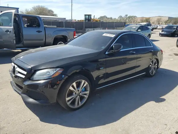 55SWF4HB7HU226635 2017 MERCEDES-BENZ C-KLASSE - Image 1