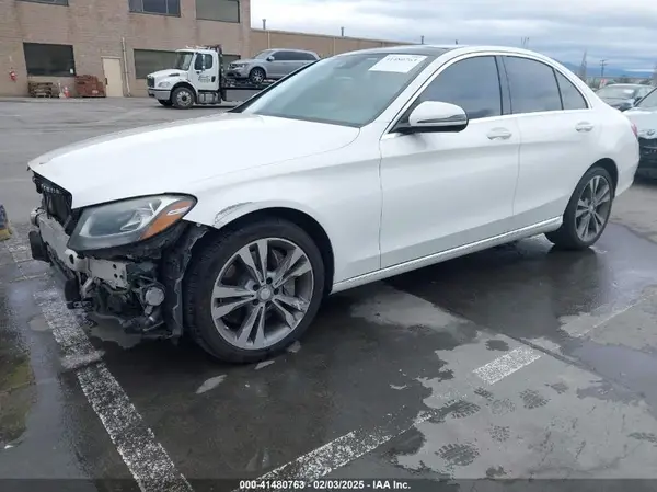 55SWF4HB8GU160644 2016 MERCEDES-BENZ C-KLASSE - Image 2