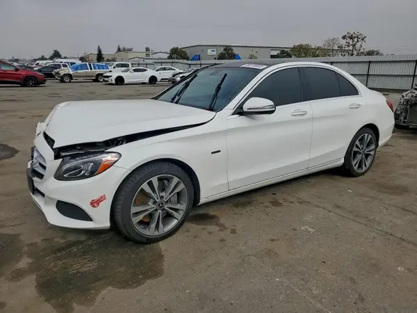55SWF4HBXJU272031 2018 MERCEDES-BENZ C-KLASSE - Image 1