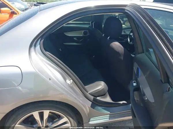 55SWF4JB0GU106958 2016 MERCEDES-BENZ C-KLASSE - Image 8