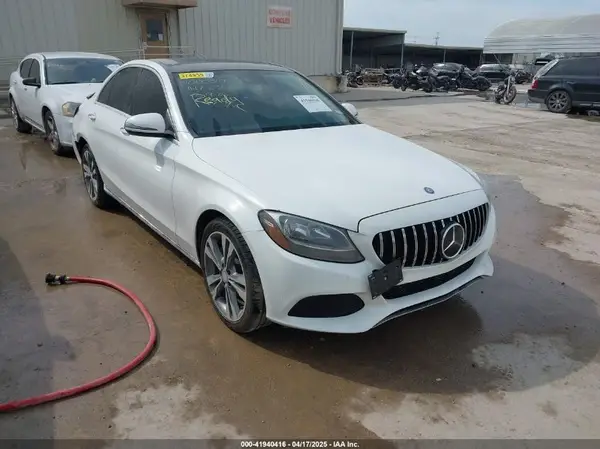 55SWF4JB0GU147302 2016 MERCEDES-BENZ C-KLASSE - Image 1