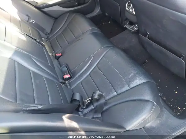 55SWF4JB0GU160146 2016 MERCEDES-BENZ C-KLASSE - Image 8