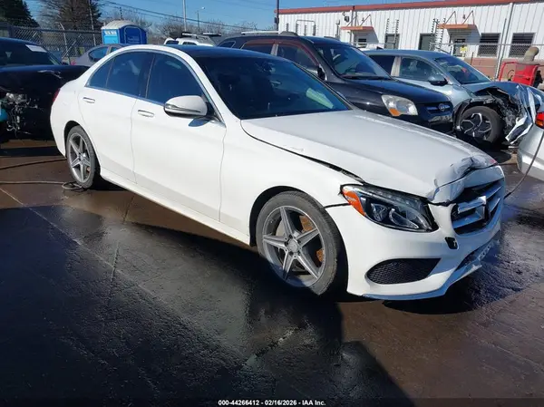 55SWF4JB0GU167033 2016 MERCEDES-BENZ C-KLASSE - Image 1