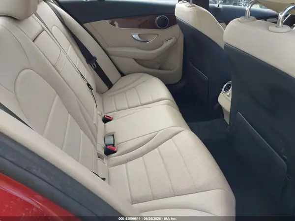 55SWF4JB0HU192550 2017 MERCEDES-BENZ C-KLASSE - Image 8