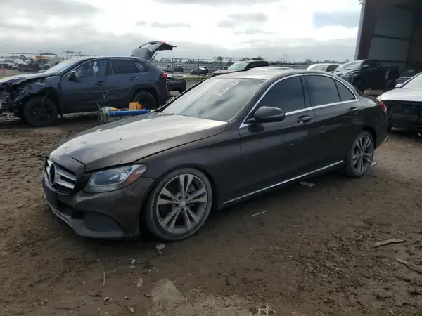 55SWF4JB0HU194704 2017 MERCEDES-BENZ C-KLASSE - Image 1