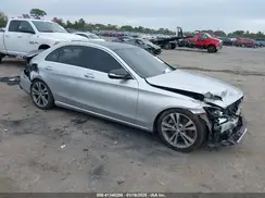 55SWF4JB0HU209332 2017 MERCEDES-BENZ C-KLASSE