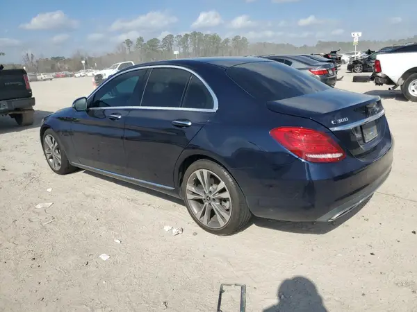 55SWF4JB0HU212487 2017 MERCEDES-BENZ C-KLASSE - Image 2