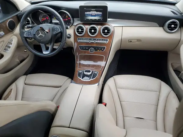 55SWF4JB0HU215633 2017 MERCEDES-BENZ C-KLASSE - Image 8