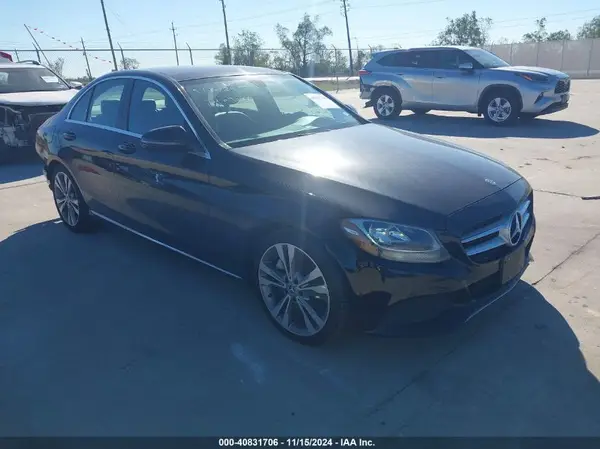 55SWF4JB0HU218550 2017 MERCEDES-BENZ C-KLASSE - Image 1