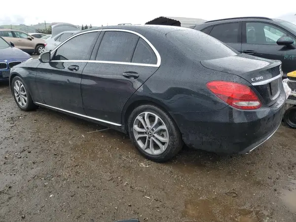 55SWF4JB0HU219715 2017 MERCEDES-BENZ C-KLASSE - Image 2