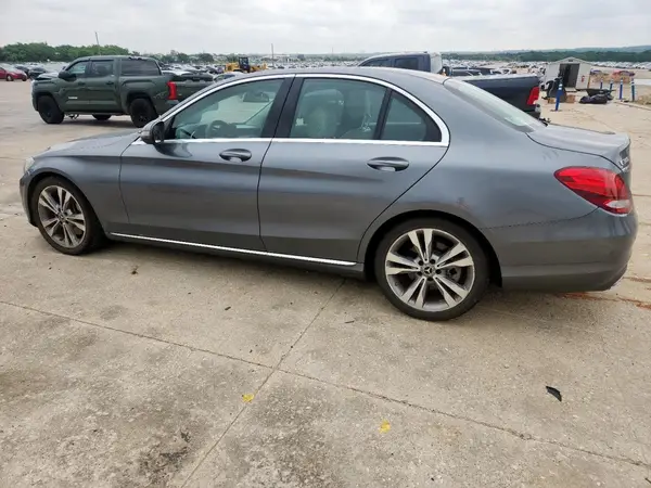 55SWF4JB0HU231721 2017 MERCEDES-BENZ C-KLASSE - Image 2