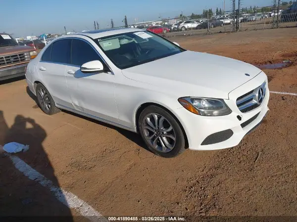 55SWF4JB0JU253076 2018 MERCEDES-BENZ C-KLASSE - Image 1