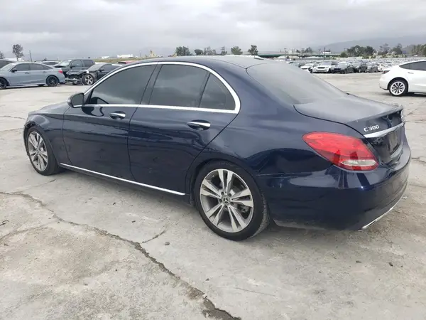 55SWF4JB0JU267589 2018 MERCEDES-BENZ C-KLASSE - Image 2