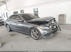 55SWF4JB0JU275353 2018 MERCEDES-BENZ C-KLASSE
