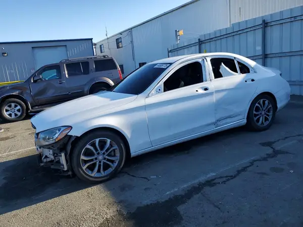 55SWF4JB1GU145106 2016 MERCEDES-BENZ C-KLASSE - Image 1