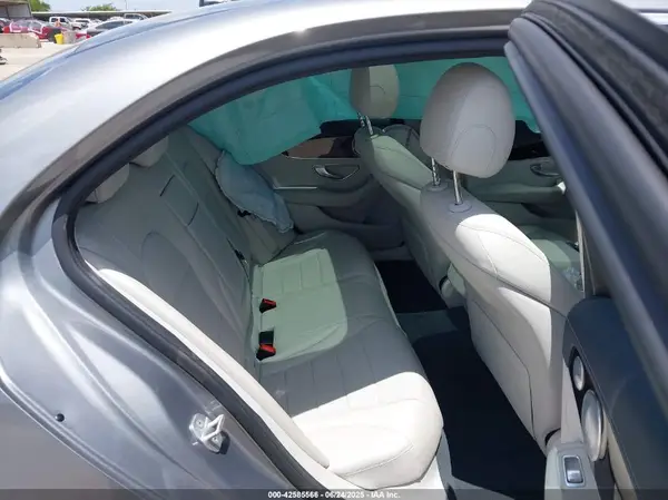 55SWF4JB1GU147843 2016 MERCEDES-BENZ C-KLASSE - Image 8
