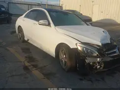 55SWF4JB1GU149883 2016 MERCEDES-BENZ C-KLASSE