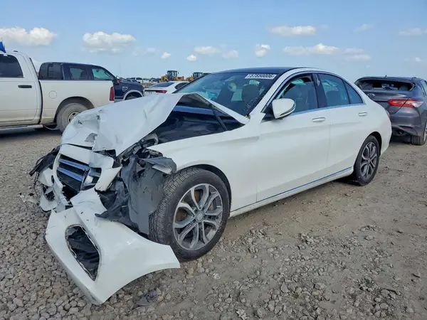 55SWF4JB1GU160706 2016 MERCEDES-BENZ C-KLASSE - Image 1
