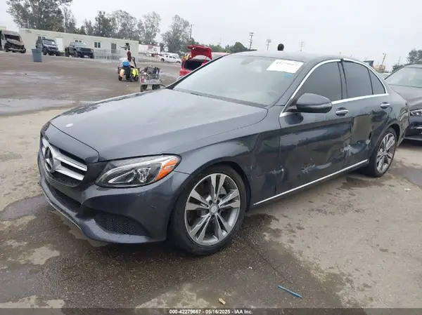 55SWF4JB1GU163119 2016 MERCEDES-BENZ C-KLASSE - Image 2
