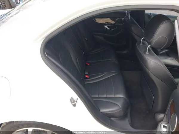 55SWF4JB1HU188409 2017 MERCEDES-BENZ C-KLASSE - Image 8