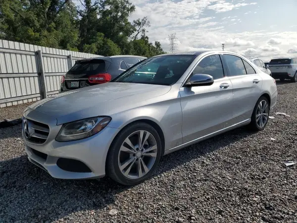55SWF4JB1HU192699 2017 MERCEDES-BENZ C-KLASSE - Image 1