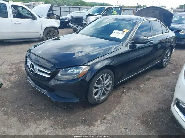 55SWF4JB1HU199829 2017 MERCEDES-BENZ C-KLASSE - Image 2