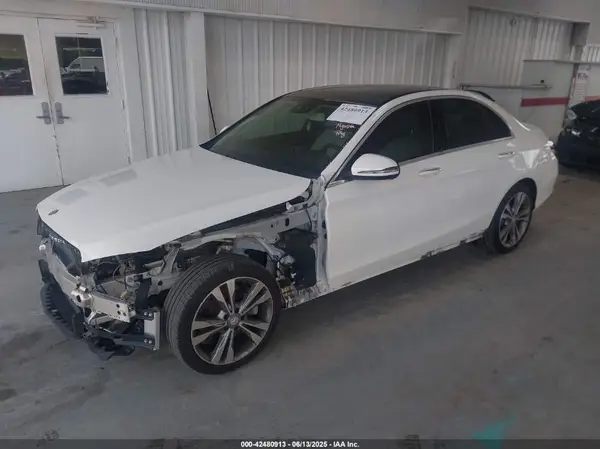 55SWF4JB1HU202518 2017 MERCEDES-BENZ C-KLASSE - Image 2