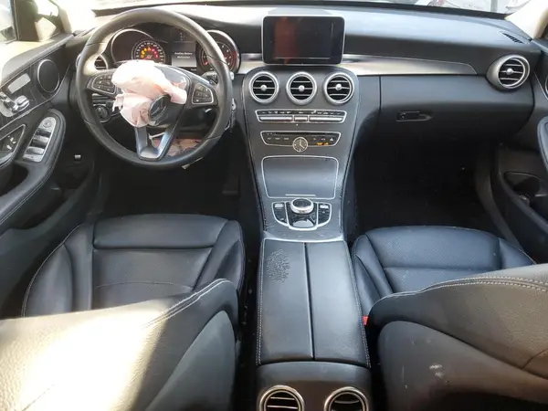 55SWF4JB1HU216273 2017 MERCEDES-BENZ C-KLASSE - Image 8