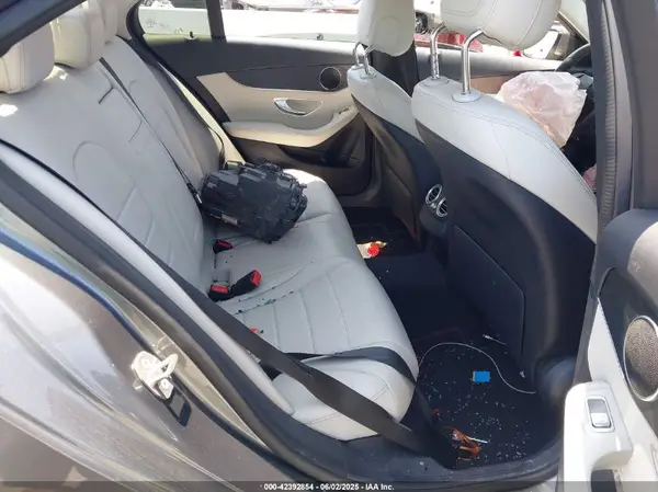 55SWF4JB1HU233879 2017 MERCEDES-BENZ C-KLASSE - Image 8