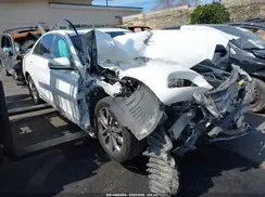 55SWF4JB1JU236433 2018 MERCEDES-BENZ C-KLASSE